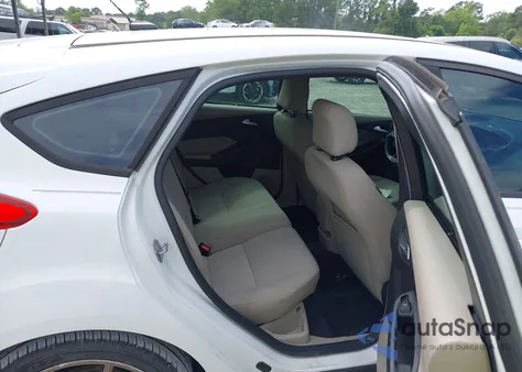 2015 Ford Focus Se из США, поврежденный, VIN 1FADP3K21FL253032